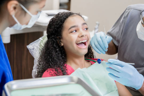 Best Emergency Treatment for Dental Infections or Abscesses in Desnso, CA