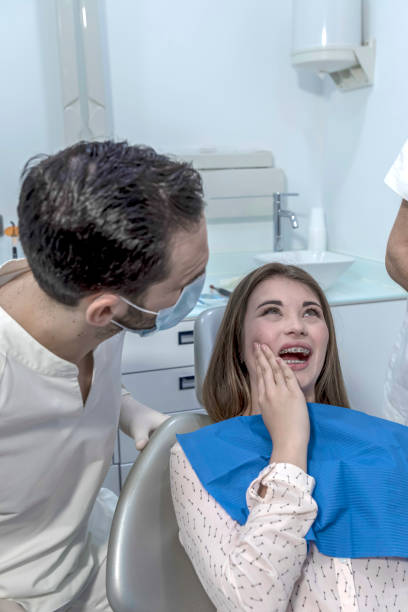 Best Emergency Wisdom Teeth Removal in Desnso, CA